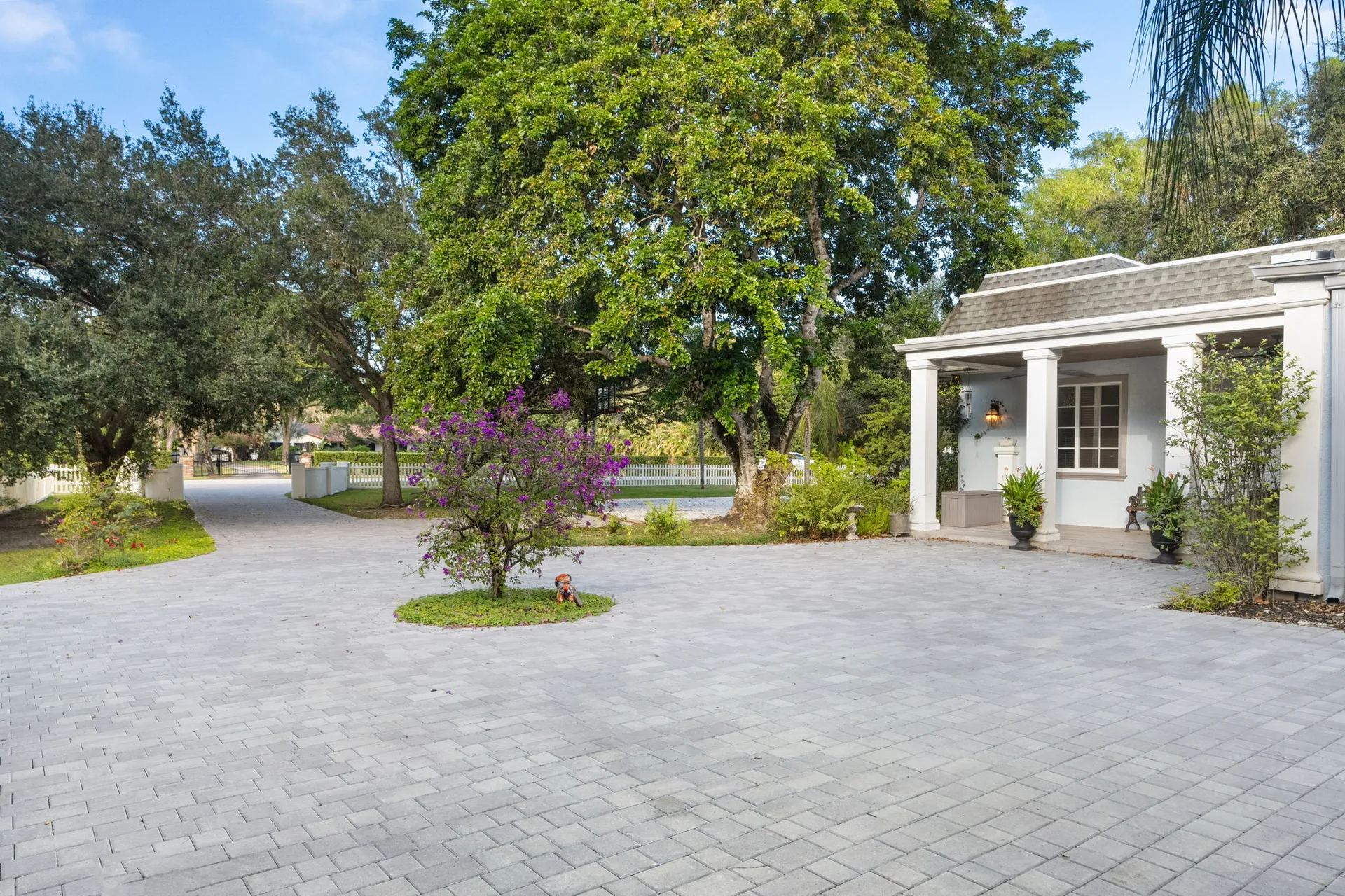 Davie Driveway & Patio