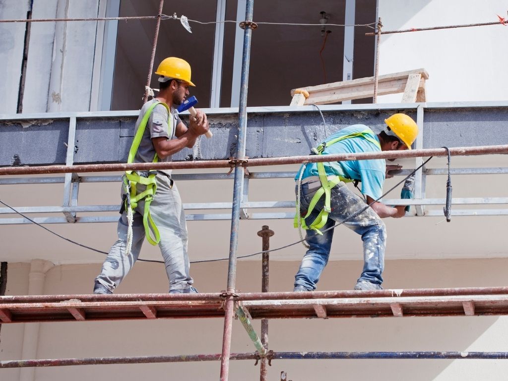 A Class Builders crew Hollywood FL